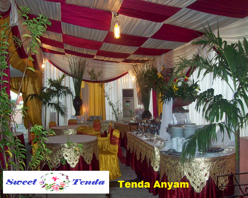 Tenda Dekorasi Anyam