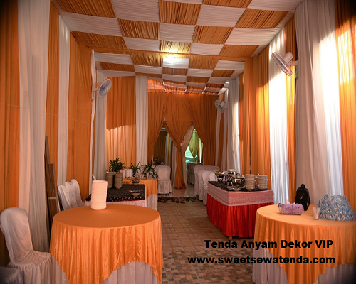 Tenda Dekorasi Anyam